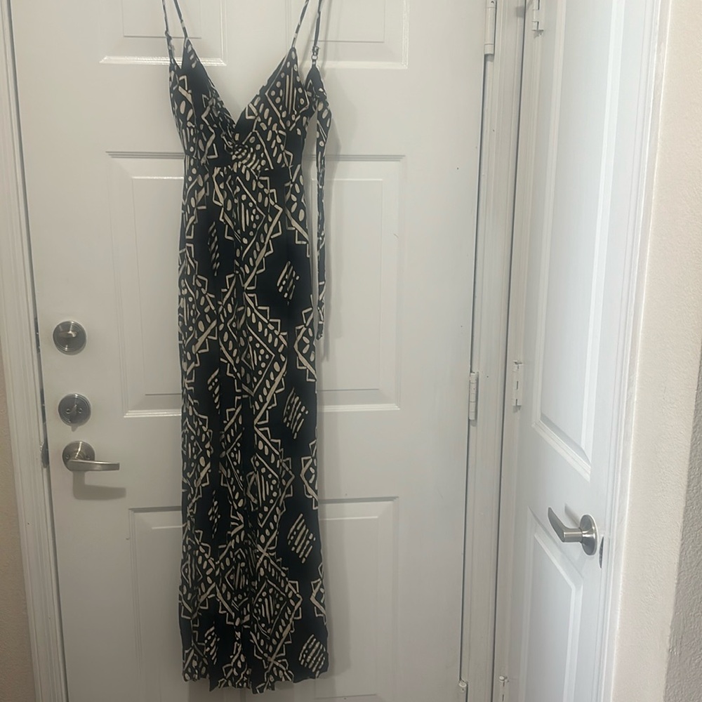 Sleeveless jumpsuit. sz Small